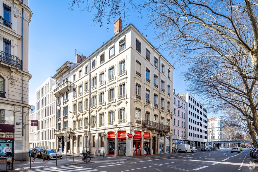 92 Cours Vitton, Lyon à louer - Photo de l’immeuble – Image 3 sur 4