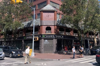 Plus de détails pour 82-11 37th Ave, Jackson Heights, NY - Local commercial à louer