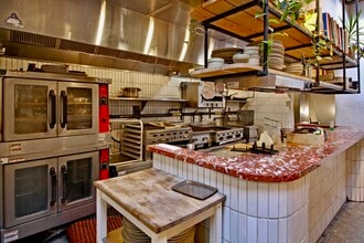 676 Flushing Ave, Brooklyn, NY à louer Photo intérieure– Image 2 sur 17