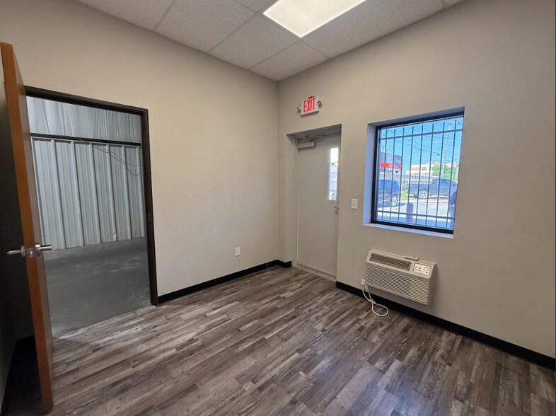 5908 Pennsylvania, Oklahoma City, OK à louer - Photo de l’immeuble – Image 3 sur 5