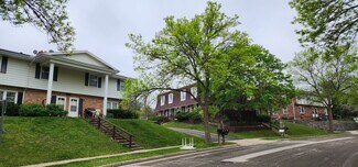 Plus de détails pour Three 4-Family Townhouses, Waukesha WI – Logement à vendre, Waukesha, WI