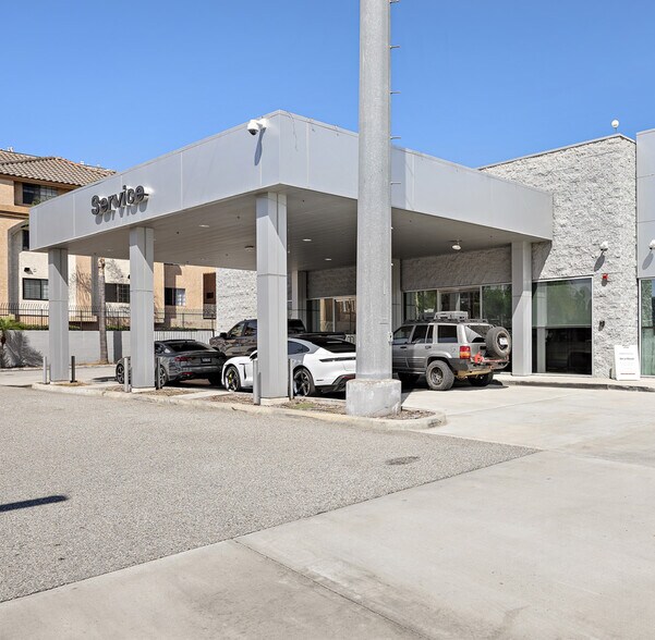 1919 N Lakewood Blvd, Long Beach, CA à vendre - Photo de l’immeuble – Image 3 sur 17