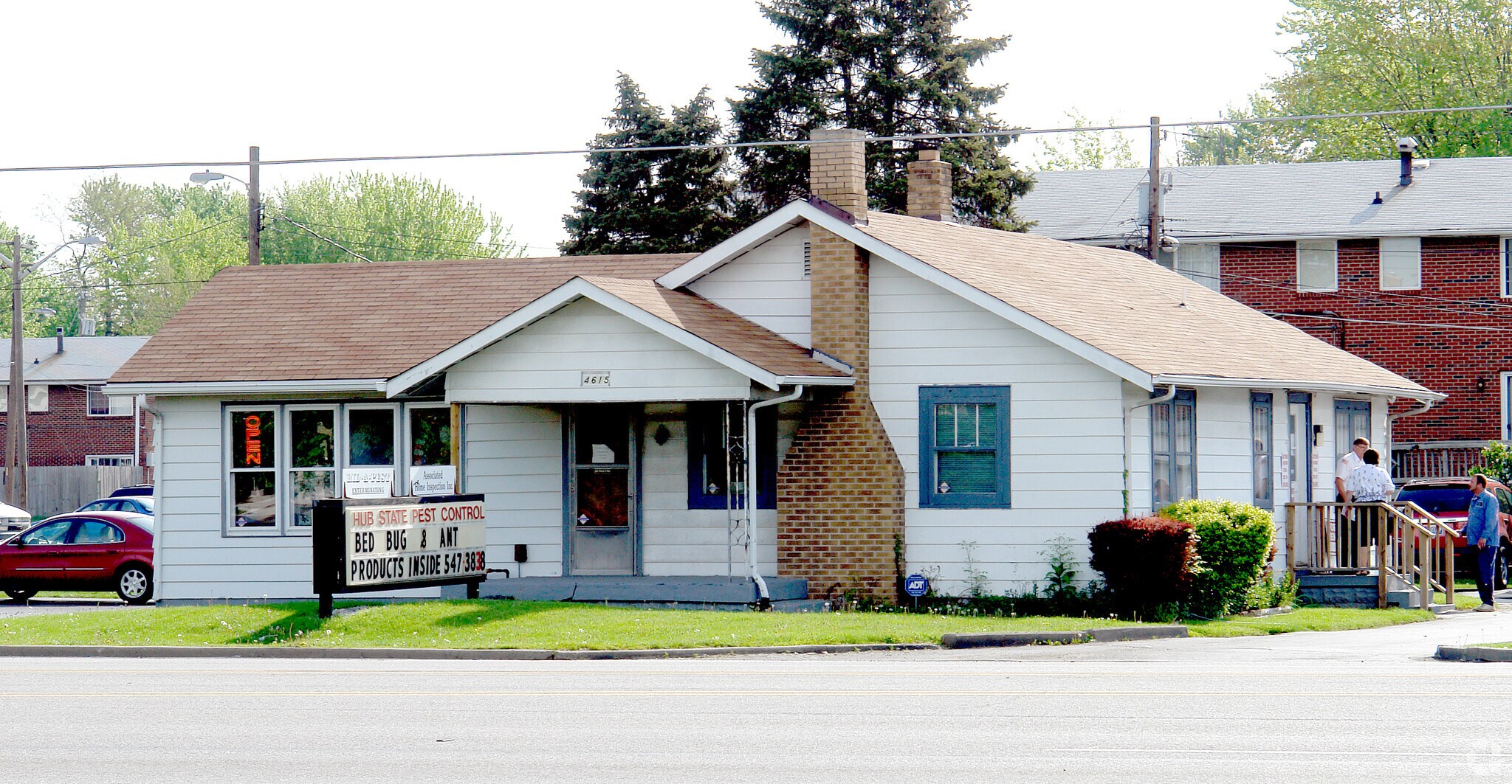 4615 N Shadeland Ave, Indianapolis, IN à vendre Photo principale– Image 1 sur 8