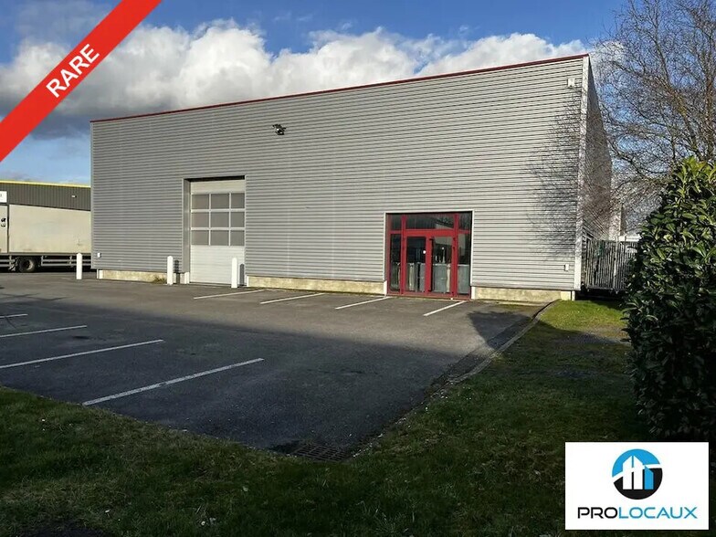 Local d'activités dans Lacroix-Saint-Ouen à vendre - Photo de l’immeuble – Image 3 sur 7