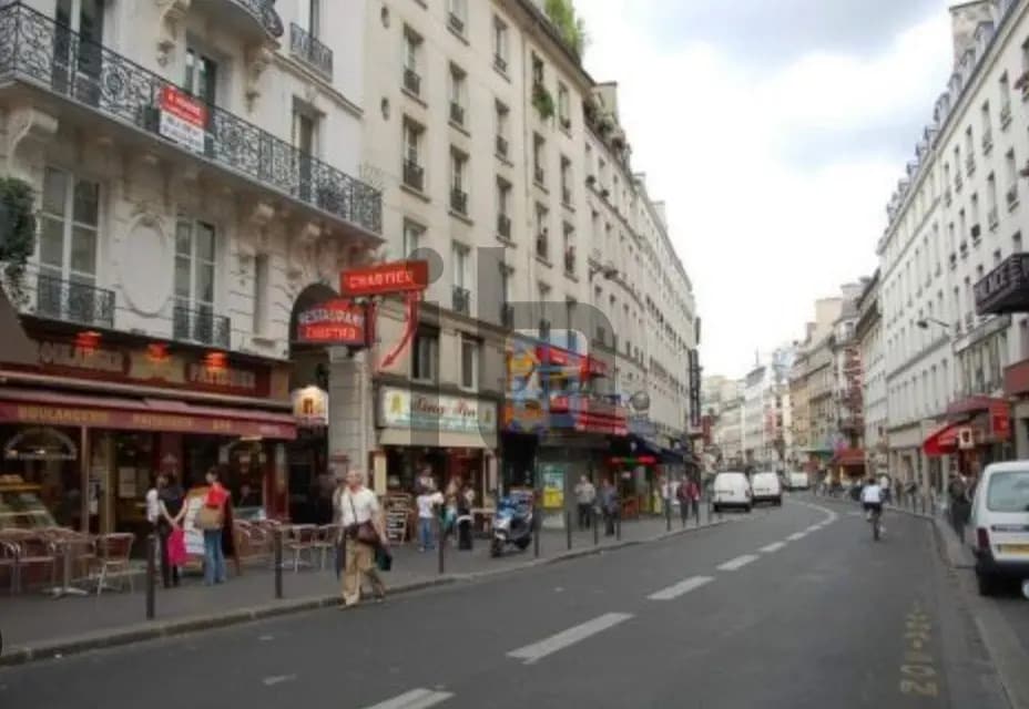 Local commercial dans Paris à louer Photo de l’immeuble– Image 1 sur 3