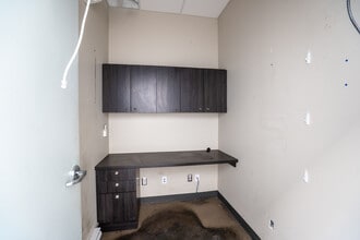 6710 Rue Saint-Jacques, Montréal, QC à louer Photo de l’immeuble– Image 1 sur 15