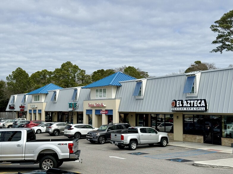 2800 Virginia Beach Blvd, Virginia Beach, VA à louer - Photo de l’immeuble – Image 3 sur 10
