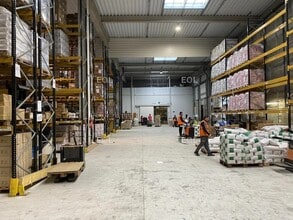 Local d’activités dans Gennevilliers à louer Photo intérieure– Image 2 sur 2