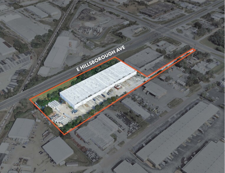 5500 E Giddens Ave, Tampa, FL à louer - Photo de l’immeuble – Image 1 sur 4