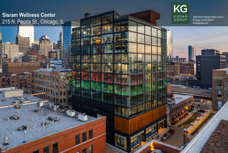 215 N Peoria St, Chicago, IL à louer - Photo de l’immeuble – Image 1 sur 16