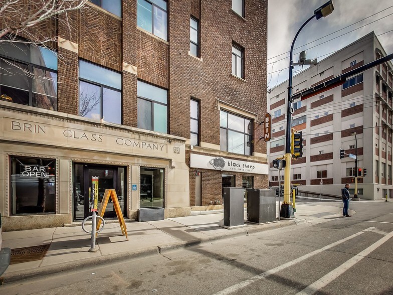 600 Washington Ave N, Minneapolis, MN à louer - Photo de l’immeuble – Image 3 sur 9