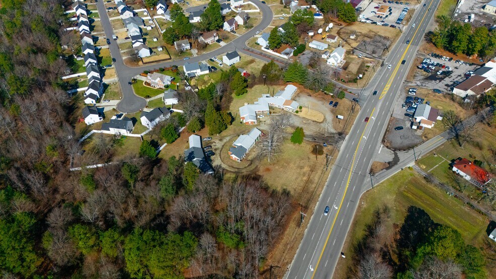 16800 Jefferson Davis Hwy, Colonial Heights, VA à vendre - Photo de l’immeuble – Image 3 sur 16