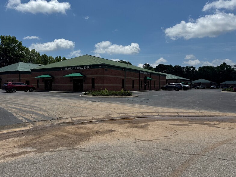 6283 Park South Dr, Bessemer, AL à louer - Photo de l’immeuble – Image 3 sur 7