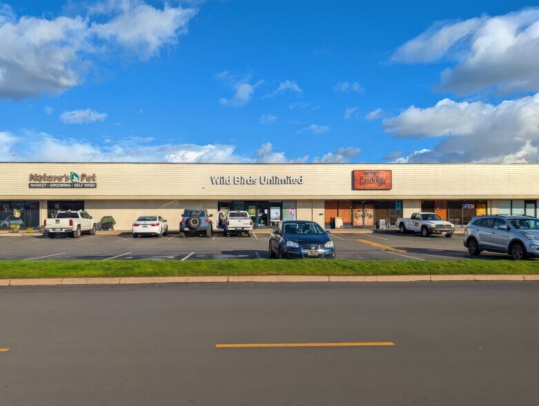 961 Medford Ctr, Medford, OR à vendre - Photo de l’immeuble – Image 2 sur 10