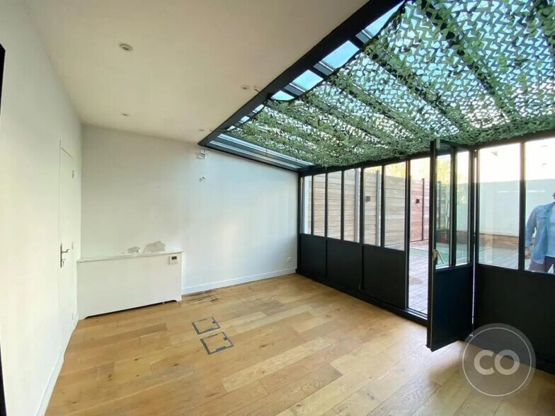 Bureau dans Boulogne-Billancourt à louer - Photo de l’immeuble – Image 3 sur 6