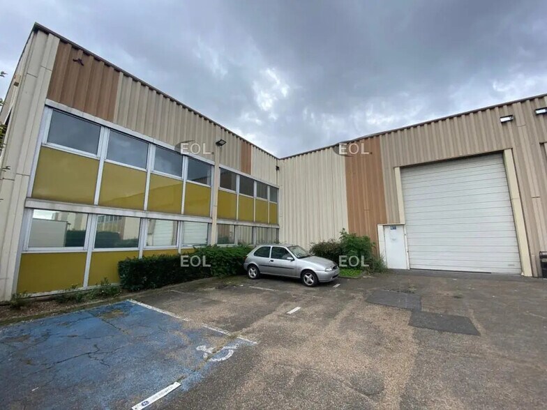 Industriel/Logistique dans Massy à louer - Photo de l’immeuble – Image 3 sur 4