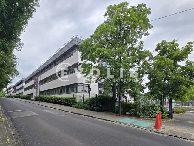 Plus de détails pour Bureau à vendre