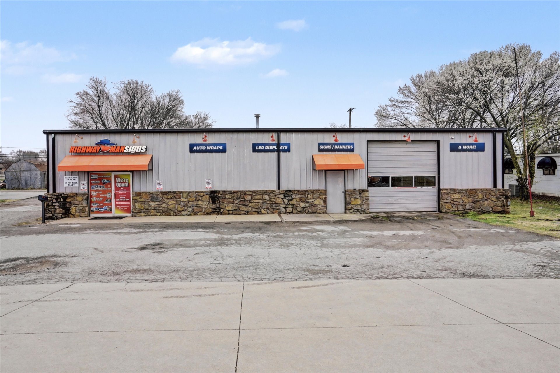 603 W Rogers Blvd, Skiatook, OK à vendre Photo principale– Image 1 sur 41