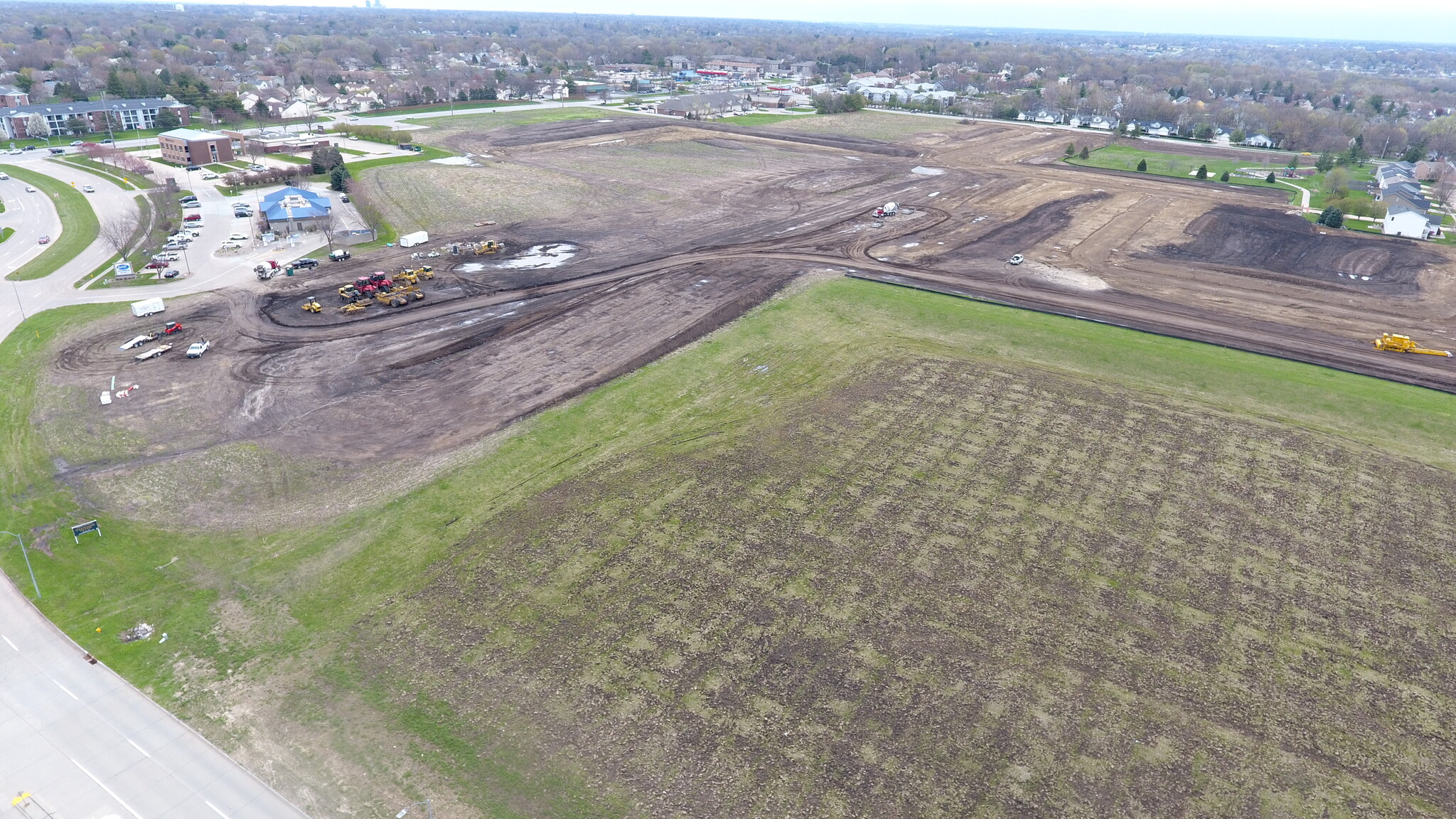 86th, Urbandale, IA à louer Photo principale– Image 1 sur 2