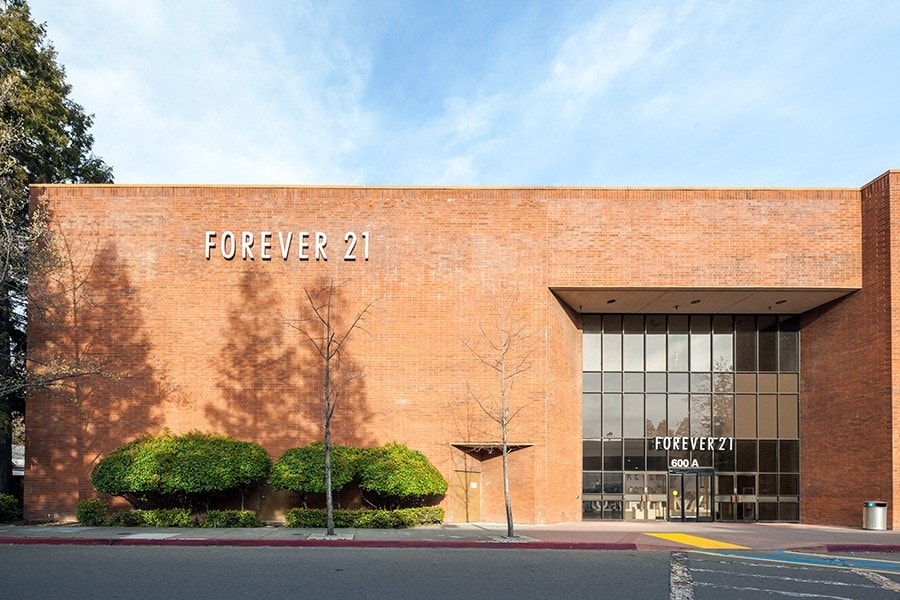 600 Santa Rosa Plz, Santa Rosa, CA à louer Photo principale– Image 1 sur 14