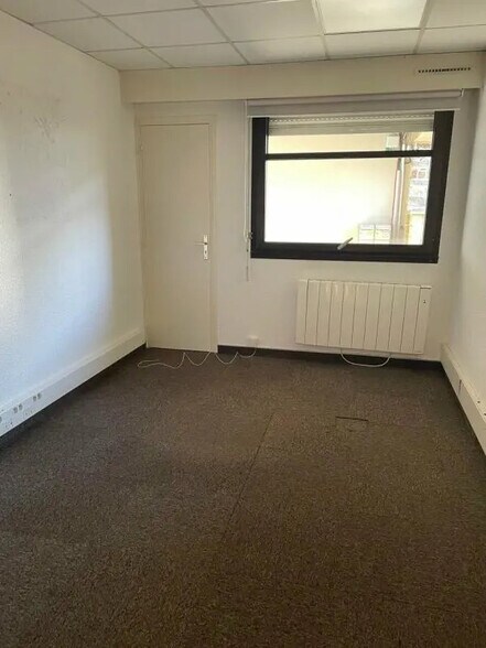 3 Rue Du Muguet, Caudan à louer - Photo de l’immeuble – Image 2 sur 6