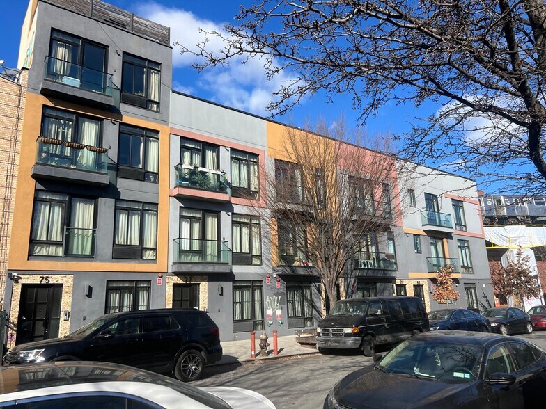 Suydam Street Apartments portefeuille de 5 biens à vendre sur LoopNet.fr - Photo de l’immeuble – Image 1 sur 35