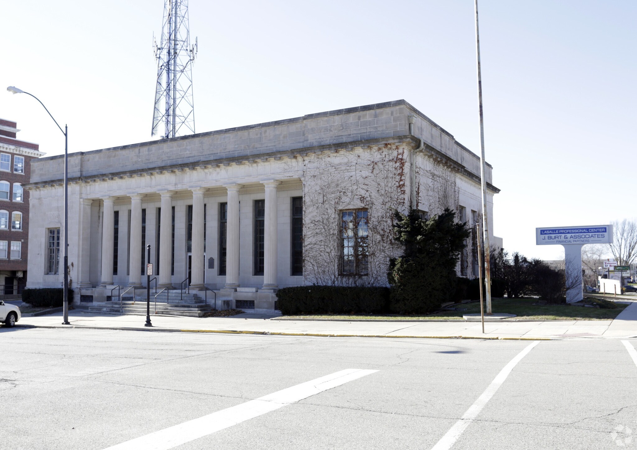 241 Marquette St, La Salle, IL à vendre Photo principale– Image 1 sur 1