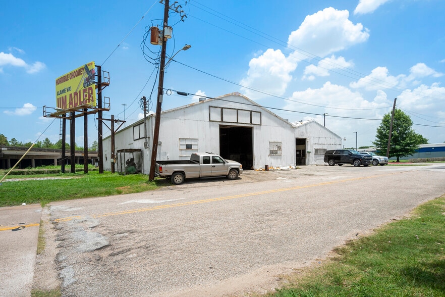 6015 Ridgemont St, Houston, TX à louer - Photo de l’immeuble – Image 2 sur 14