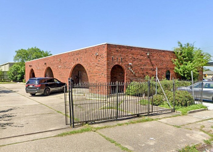 7440 Wright Rd, New Orleans, LA à louer - Photo de l’immeuble – Image 1 sur 5