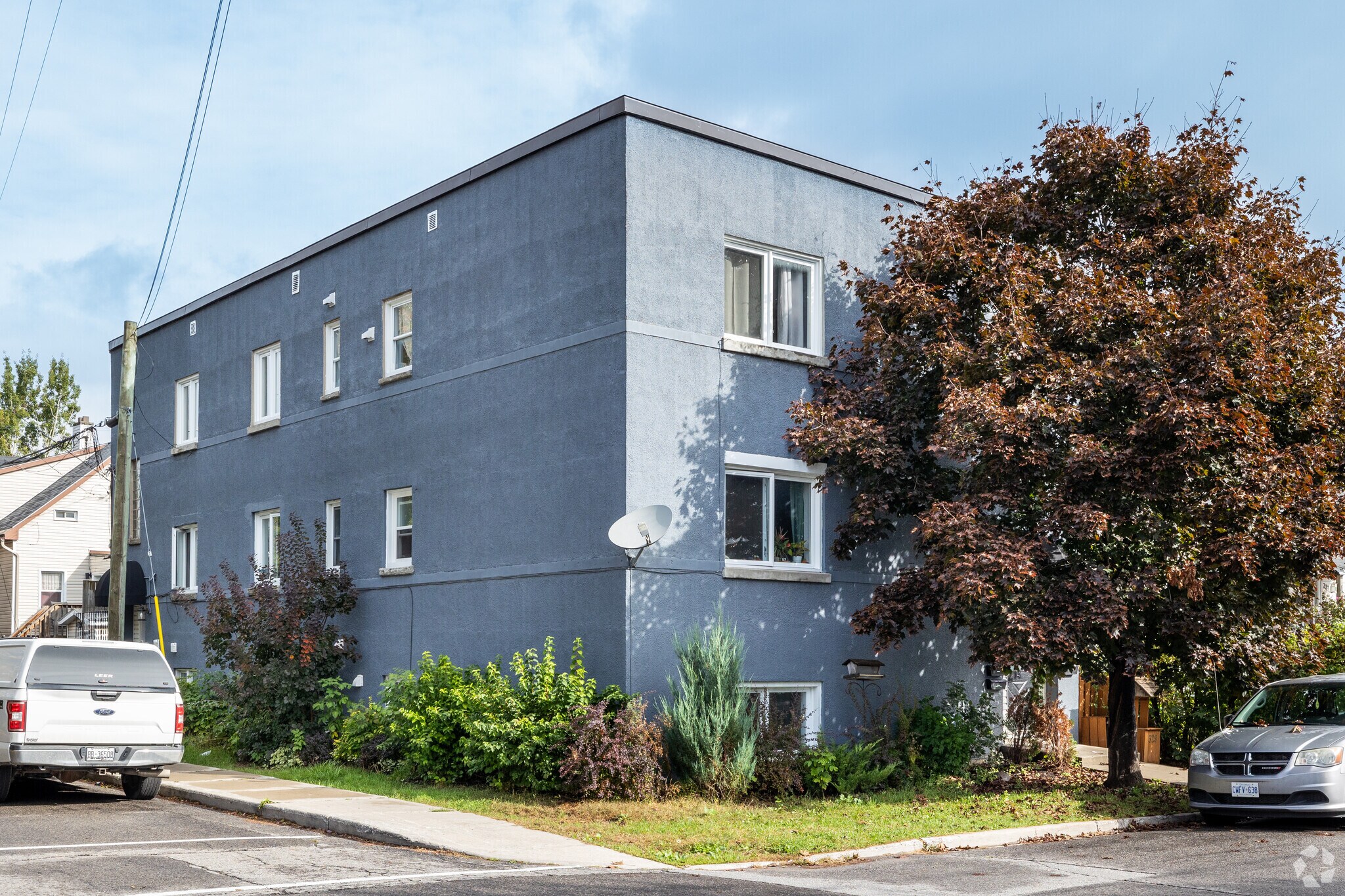 329 Richelieu Ave, Ottawa, ON à vendre Photo principale– Image 1 sur 4