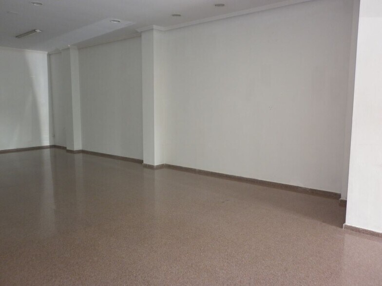 Local commercial dans Novelda, Alicante à vendre - Photo de l’immeuble – Image 1 sur 6