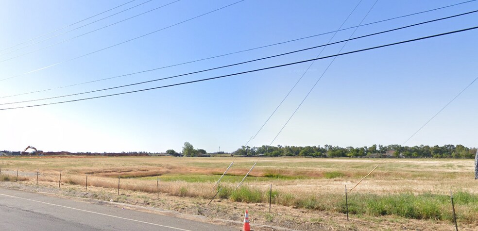 7601-7625 Bradshaw Rd, Sacramento, CA à vendre - Photo principale – Image 1 sur 1