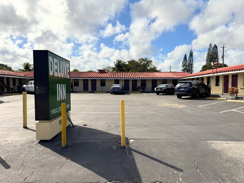 1150 S Federal Hwy, Dania Beach, FL à vendre - Photo de l’immeuble – Image 1 sur 18