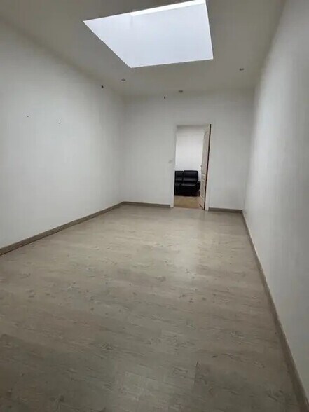 Local commercial dans VILLENEUVE-D'ASCQ à louer - Photo intérieure – Image 3 sur 5