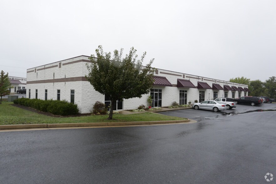 180 Prosperity Dr, Winchester, VA à vendre - Photo principale – Image 1 sur 12