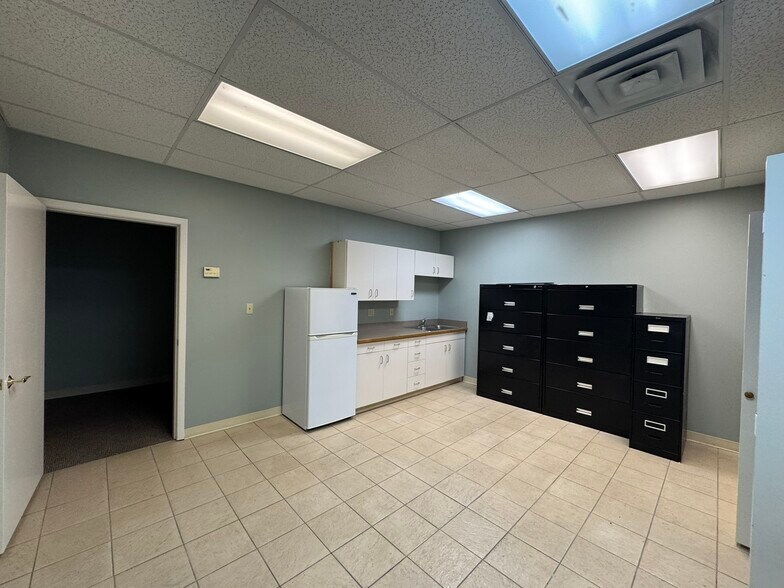 11825 Hinson Rd, Little Rock, AR à louer - Photo intérieure – Image 3 sur 5