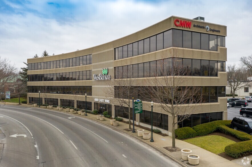 400 E Vine St, Lexington, KY à louer - Photo de l’immeuble – Image 2 sur 19