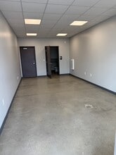 7903 SW Loop 410, San Antonio, TX à louer Photo intérieure– Image 1 sur 3