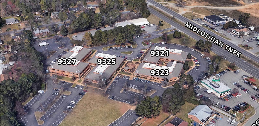 9323 Midlothian Tpke, Richmond, VA à louer - Photo principale – Image 1 sur 8