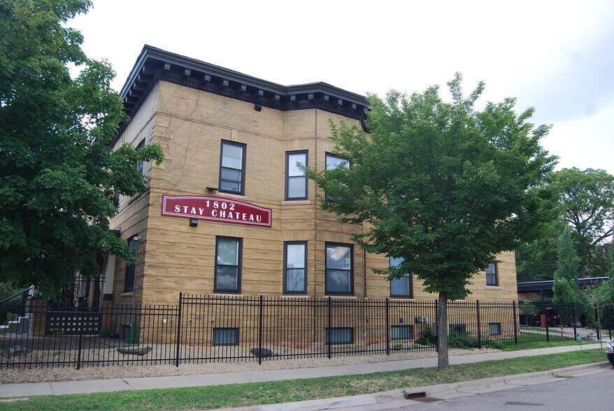 1802 11th Ave S, Minneapolis, MN à vendre - Photo de l’immeuble – Image 1 sur 25