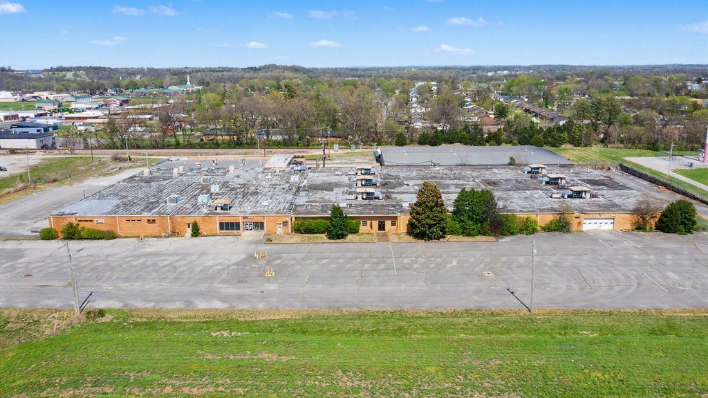 1121 Skyline Dr, Hopkinsville, KY à vendre Photo principale– Image 1 sur 21