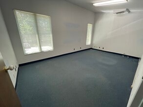 401 E Jefferson St, Rockville, MD à louer Photo intérieure– Image 2 sur 17