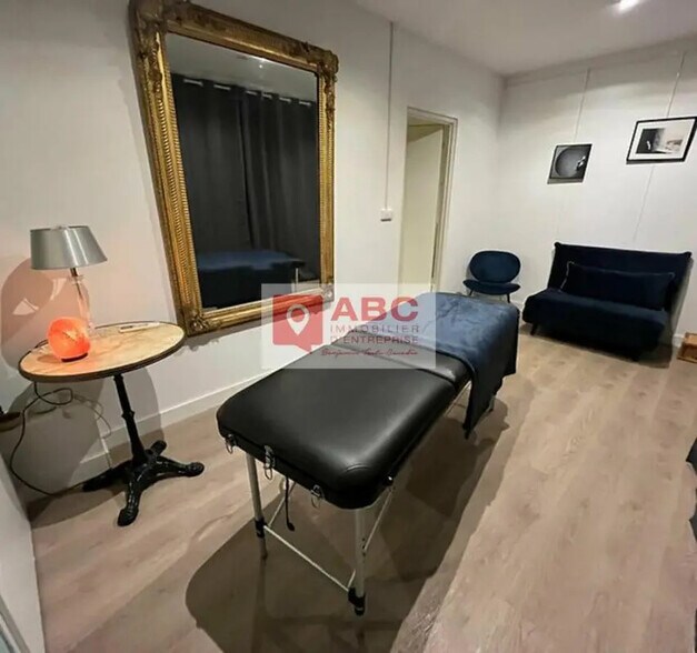 Bureau dans Montpellier à vendre - Photo de l’immeuble – Image 2 sur 5