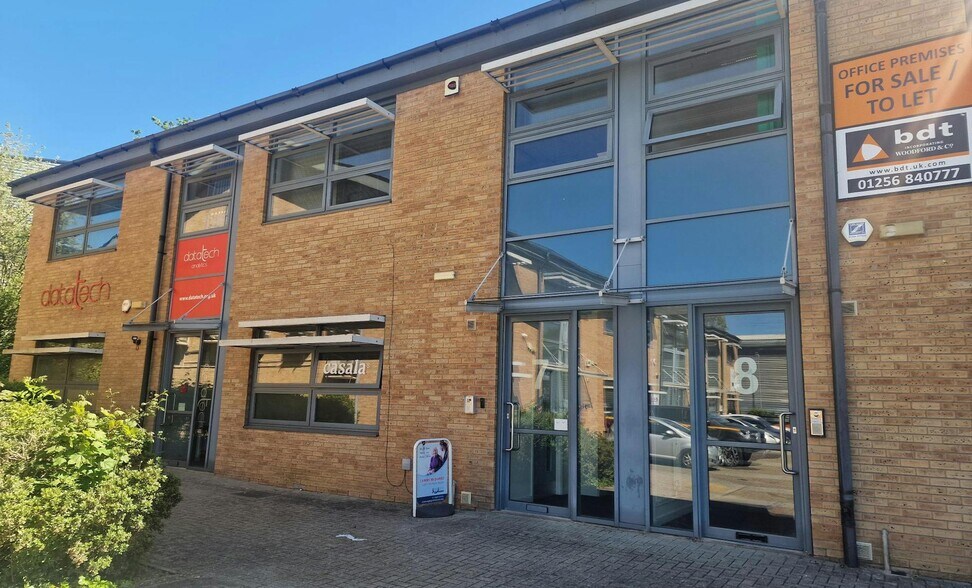 Berrington Way, Basingstoke à vendre - Photo de l’immeuble – Image 3 sur 6