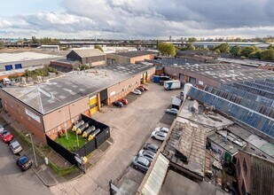 Bickford Rd, Birmingham à louer Photo de l’immeuble– Image 1 sur 3