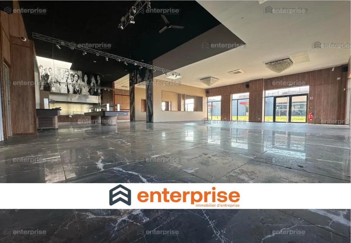 Local commercial dans Bruay-la-Buissière à louer Photo intérieure– Image 1 sur 6