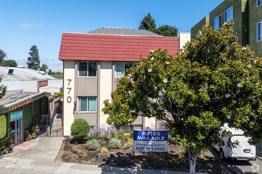 762-770 A Street portefeuille de 2 biens à vendre sur LoopNet.fr - Photo de l’immeuble – Image 2 sur 9