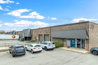 Plus de détails pour 120-157 Eisenhower Ln N, Lombard, IL - Industriel/Logistique à louer