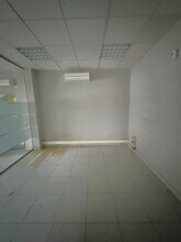 Bureaux/Local commercial dans Azuqueca de Henares, Guadalajara à louer Photo intérieure– Image 2 sur 2