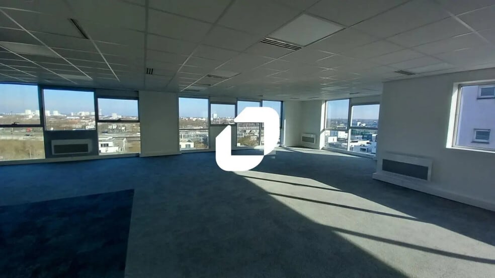 323 Avenue Du Président Hoover, Lille à louer - Photo de l’immeuble – Image 3 sur 9